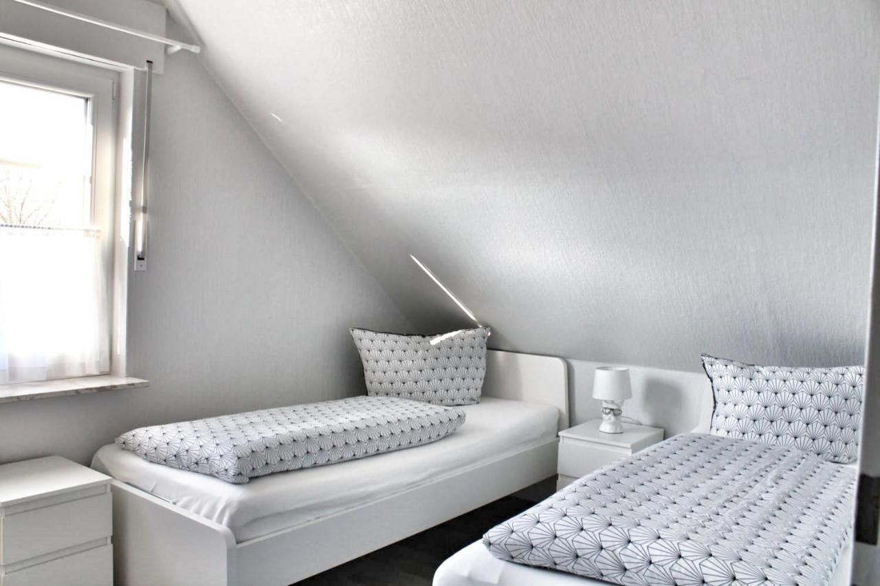Nordsee Anker Unsere Moderne 87 Qm Ferienwohnung Mit Zwei Schlafzimmer In Norden Ortsteil Ostermarsch מראה חיצוני תמונה
