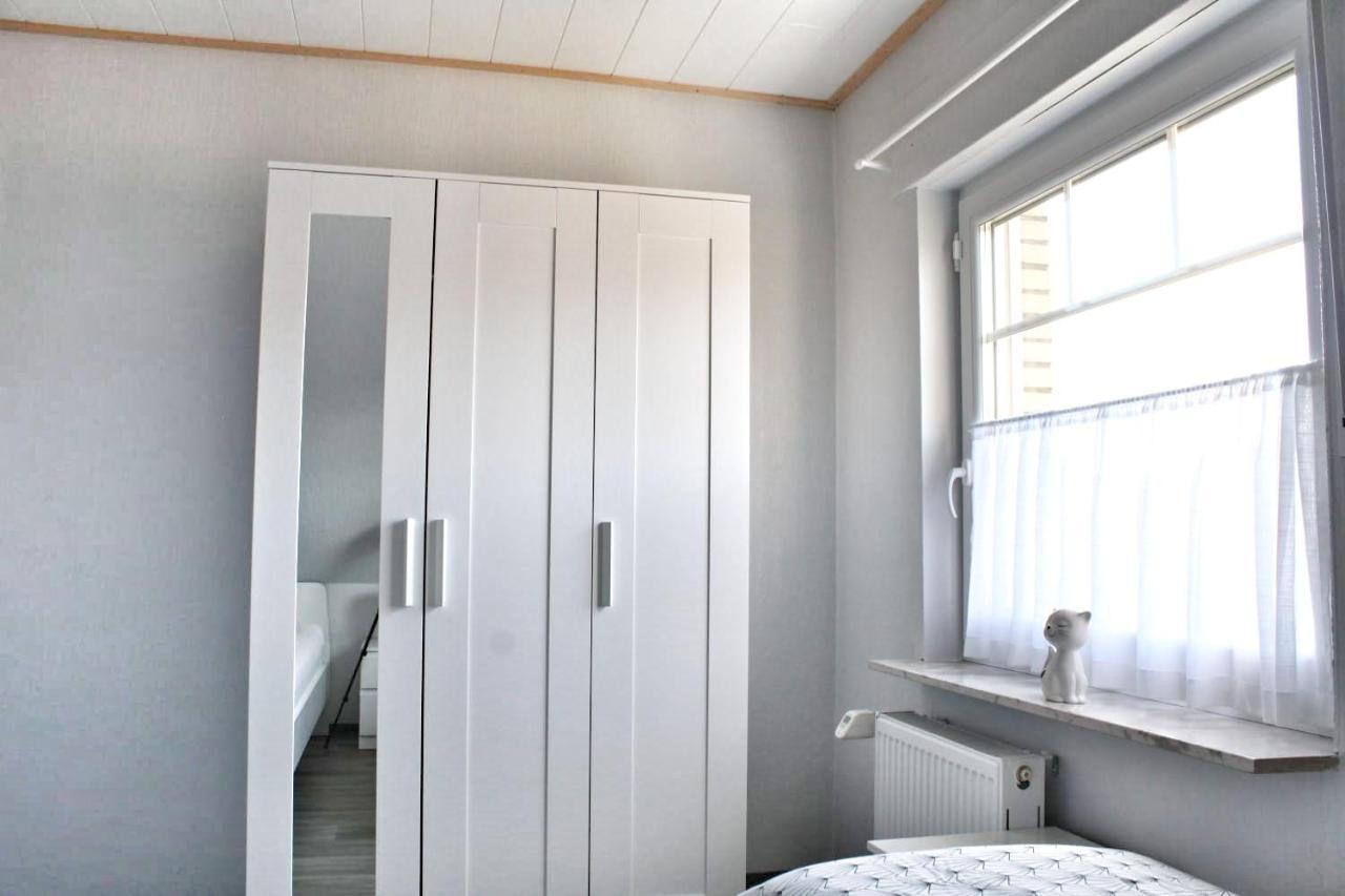 Nordsee Anker Unsere Moderne 87 Qm Ferienwohnung Mit Zwei Schlafzimmer In Norden Ortsteil Ostermarsch מראה חיצוני תמונה